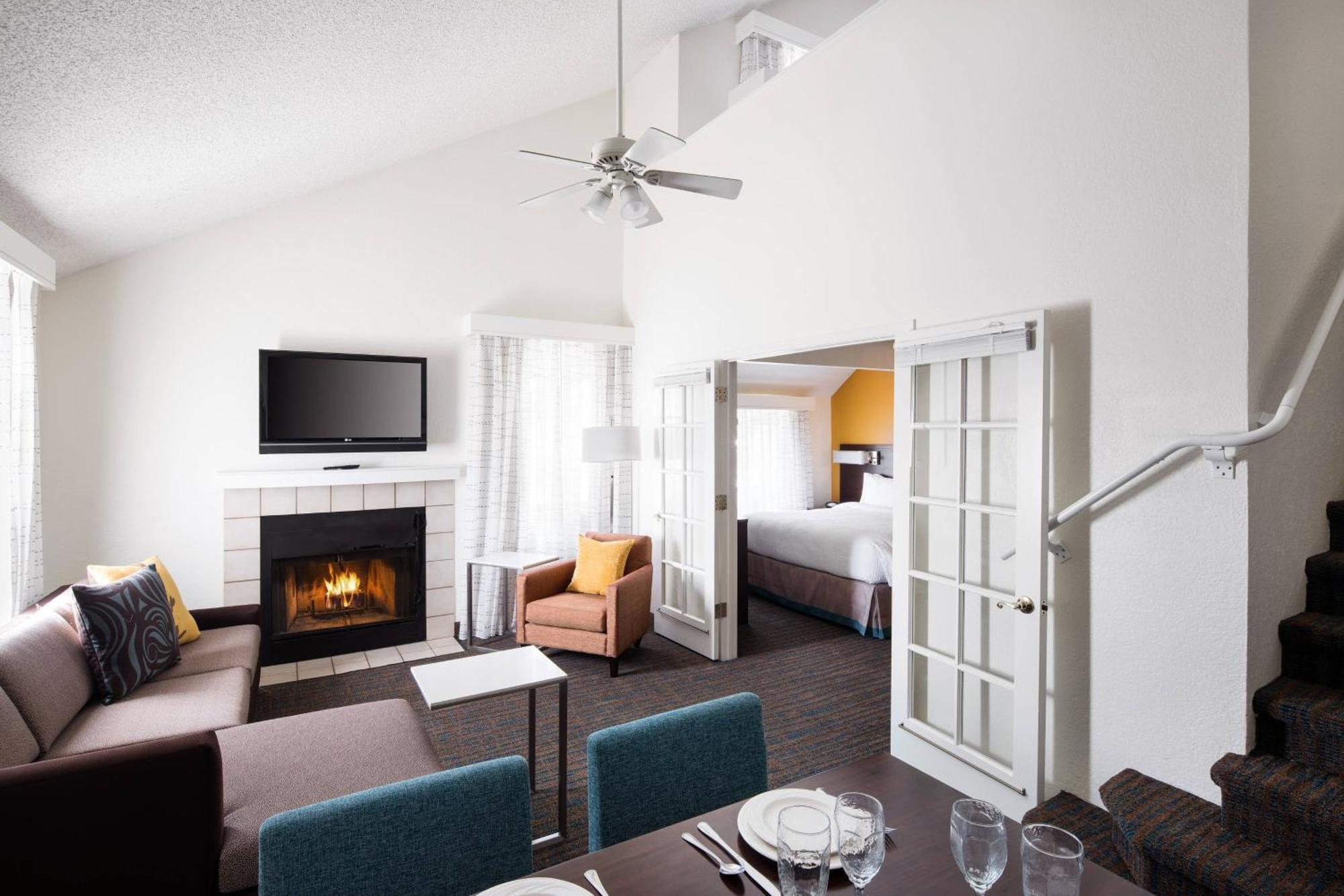Residence Inn Costa Mesa Newport Beach Exterior photo