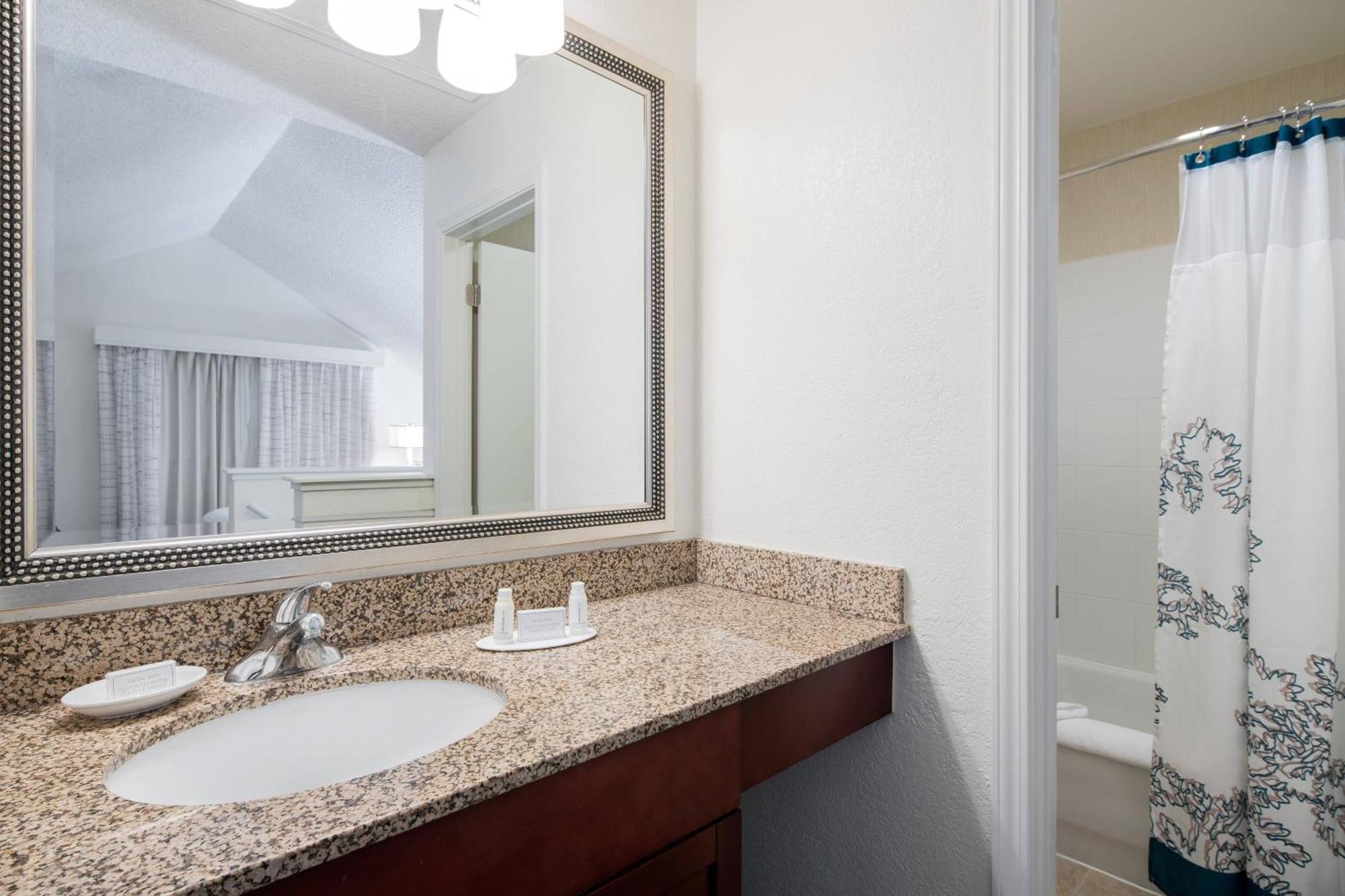 Residence Inn Costa Mesa Newport Beach Exterior photo