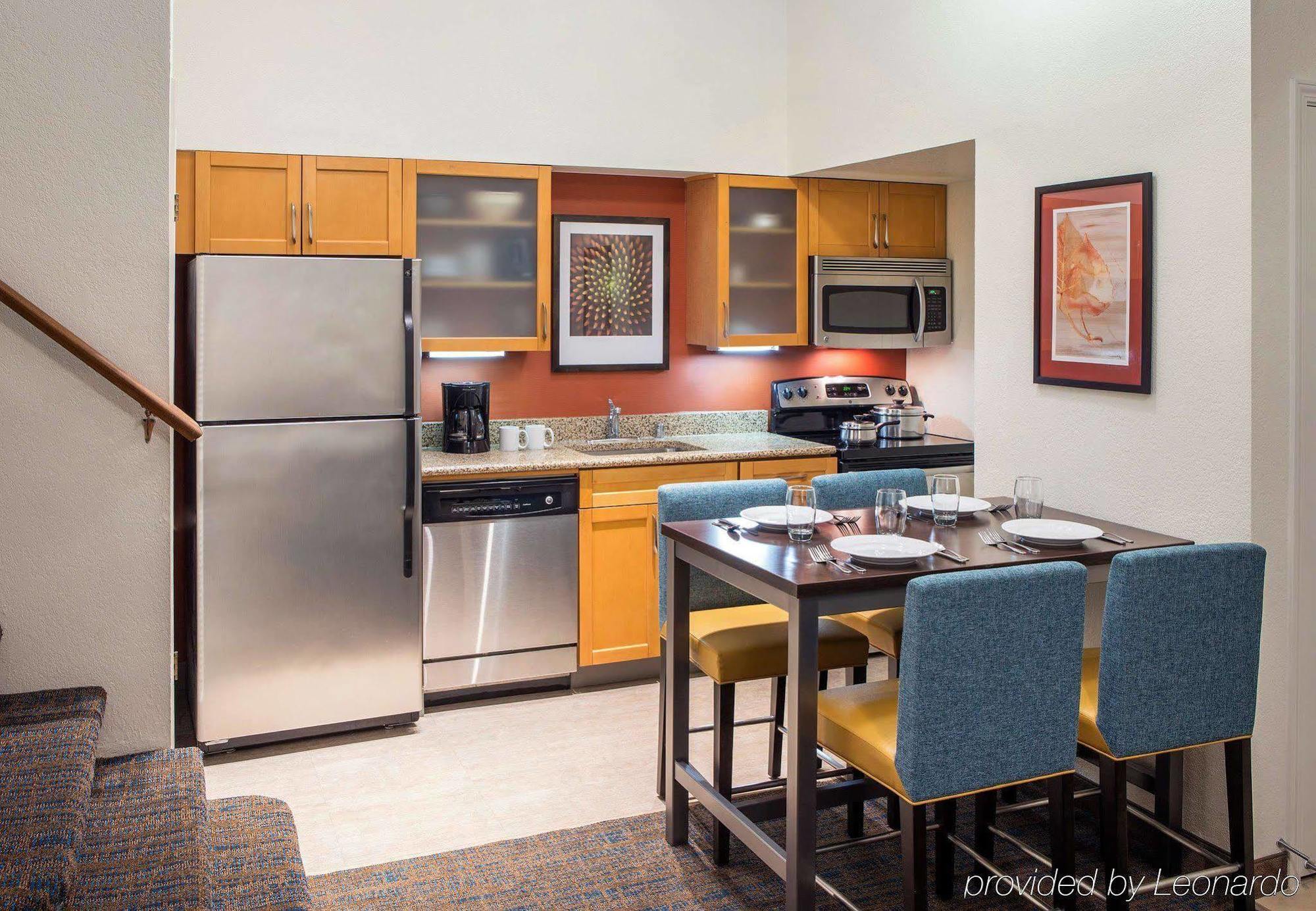 Residence Inn Costa Mesa Newport Beach Exterior photo